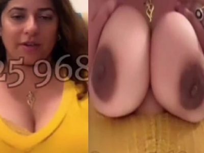 Telugu actress Shraavya private show of big boobs