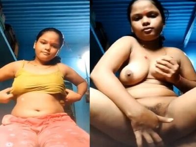 Chubby village girl inserting fingers inside cunt