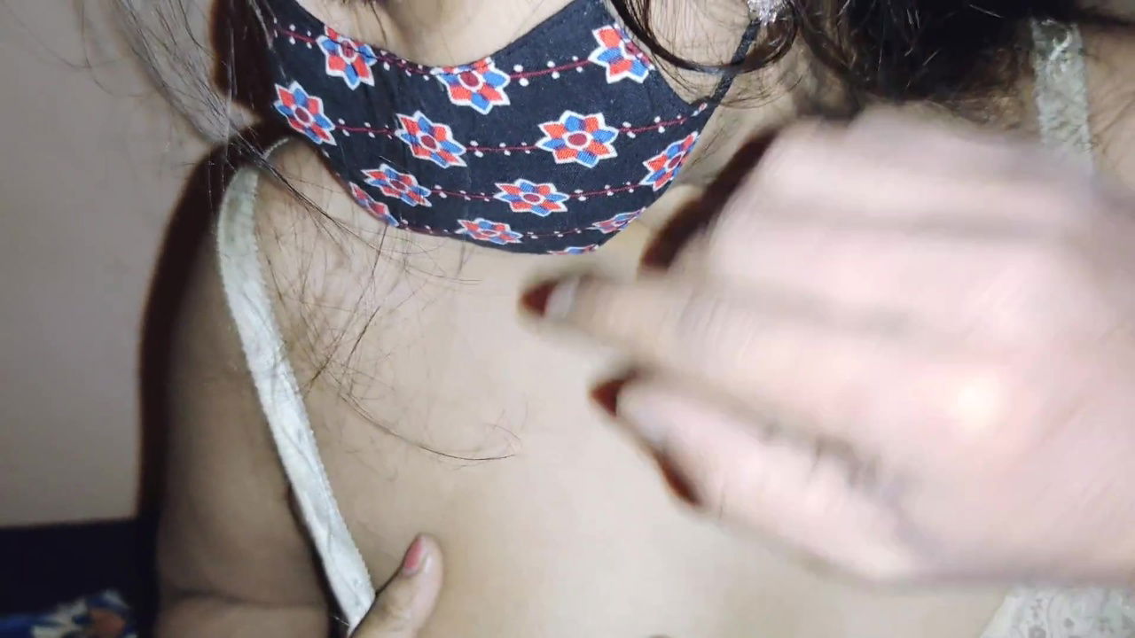 Desi Horny 18+ girl handjob hot cum inside