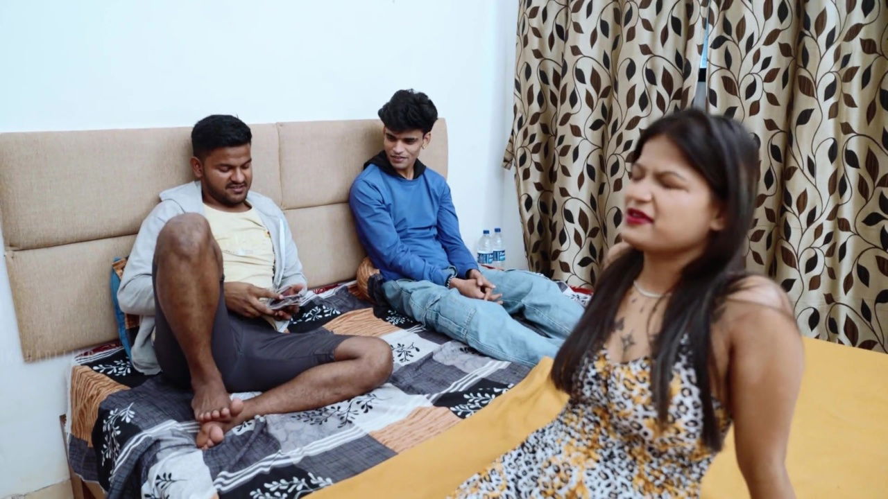 Indian Porn Star Suhna First Gang Bang Video Full Hardcore Anal Sex