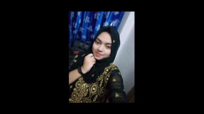 Horny GF Showing Pressing Boobs