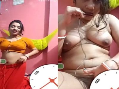 Beautiful Bengali boudi removing blouse and boobs show
