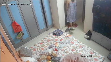 Chubby Lady Naked BooBs and huge Ass captured in cctv