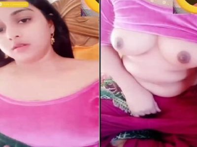 Solo nude show of big boobs girlfriend fingering