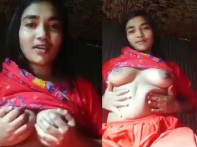 Village girl pressing boobs topless viral show