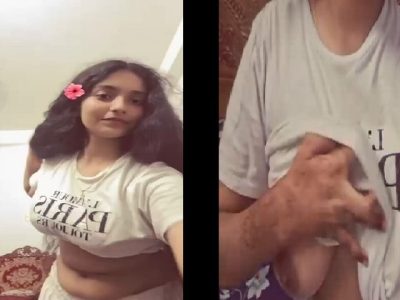 Cute girlfriend exposing nude big boobs viral selfie