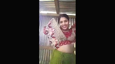 village girl striptease boob show video making