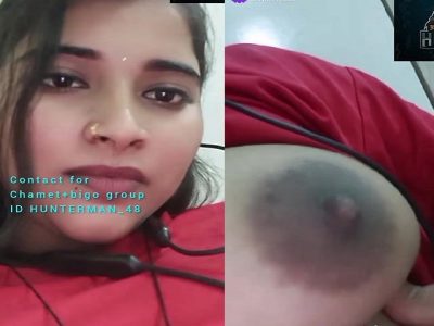 Gorgeous girl cam show seducing with big boobs