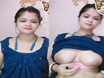 Horny Bengali boudi video call nude show MMS