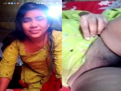 Bangladeshi bhabhi showing ass and fingering pussy
