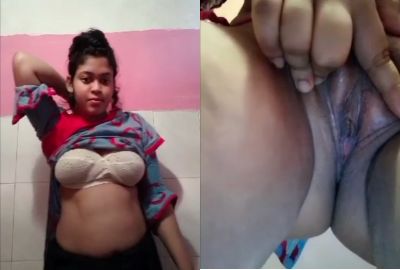 Tamil nude girl shows boobs and pussy on camera