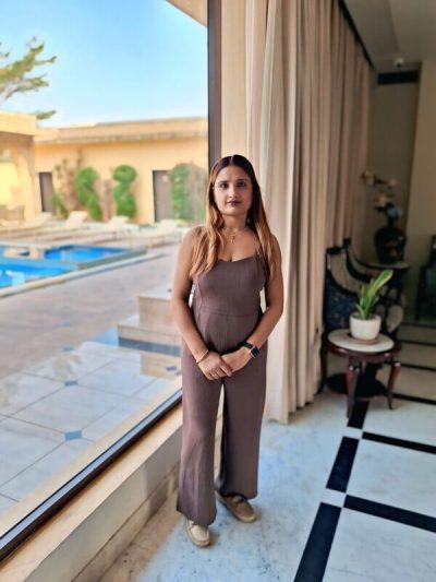 IT company CEO daughter nude clicks with doggy sex