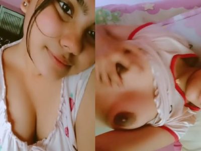 Cute girlfriend selfie video showing boobs and pussy