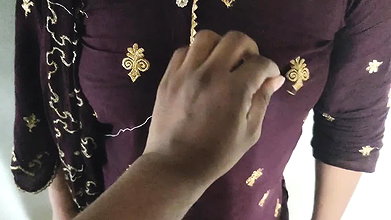 Bengali Girl In Red three pics Outdoor Video. full bangla voice