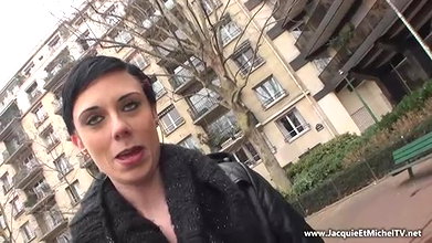 Max039_s Life Temporada 2 Cap 80 – MILF me hace una paja con los pies en la bantilde_era_05fc516c