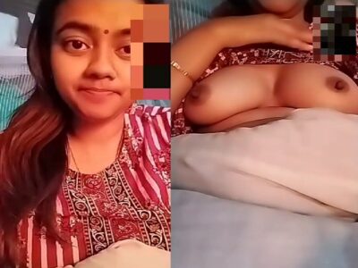 Cute Bangladeshi girl topless video making for boyfriend
