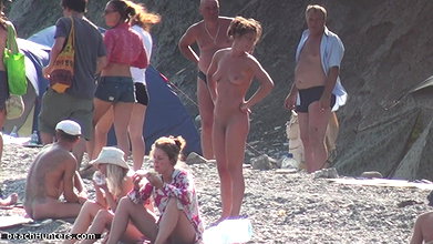 Beach Voyeur. Slut spouse performs oral and gets fucked in public_77c6233c