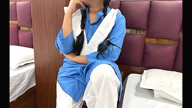 Friend’s Virgin College Girlfriend Fucked in Oyo – Indian Sex MMS
