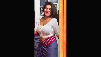 Mallu Reshma Seducing in White Blouse My Desi