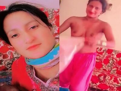 Pakistani wife dress change in front of secret lover XXX MMS