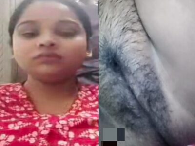 Innocent Girl Exposes Boobs and Pussy on Video Call – Indian Sex MMS