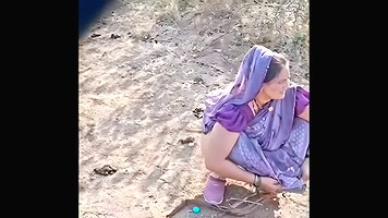 Devar Caught Bhabhi Pissing Outdoor My Desi MMS